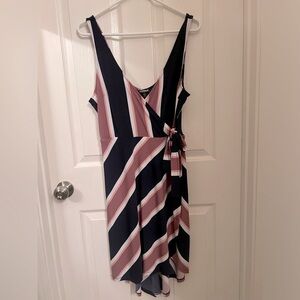 Express brand wrap style dress Large